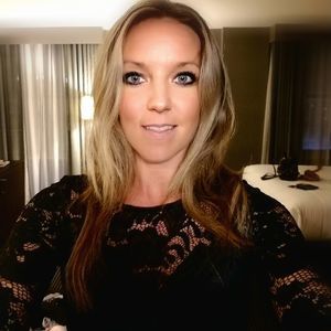 Meet your Posher, Naomi